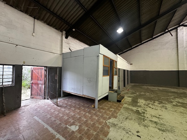 To Let Commercial Property for Rent in Athlone Industrial Western Cape